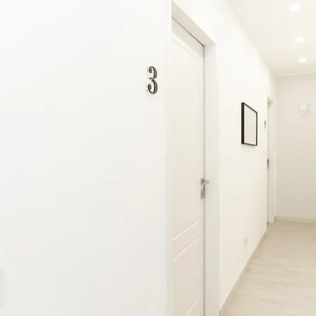 לינה וארוחת בוקר Emm Maison - Basilica Di San Paolo - Ospedale Bambin Gesu 4*